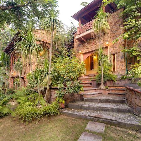 Hostie Chinar Haveli - Heritage Home With Pool, Gurgaon Exteriör bild