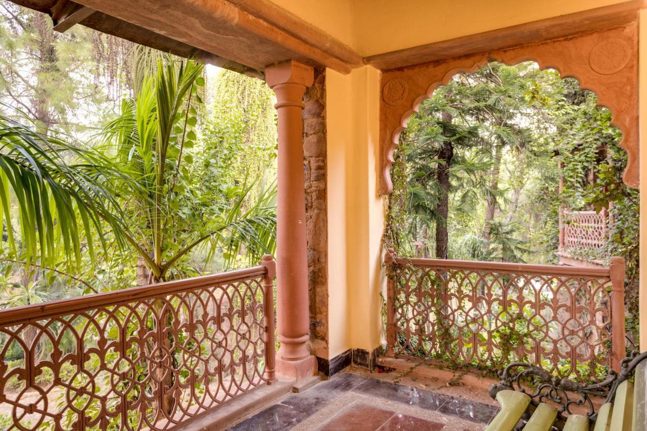Hostie Chinar Haveli - Heritage Home With Pool, Gurgaon Exteriör bild