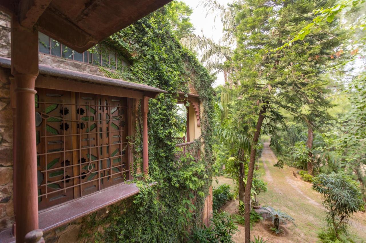 Hostie Chinar Haveli - Heritage Home With Pool, Gurgaon Exteriör bild