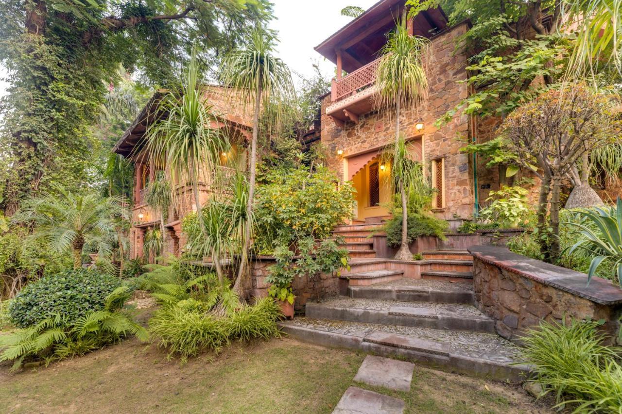 Hostie Chinar Haveli - Heritage Home With Pool, Gurgaon Exteriör bild