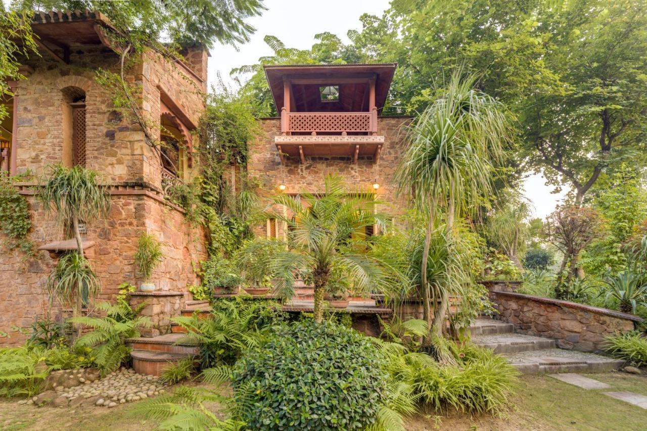 Hostie Chinar Haveli - Heritage Home With Pool, Gurgaon Exteriör bild