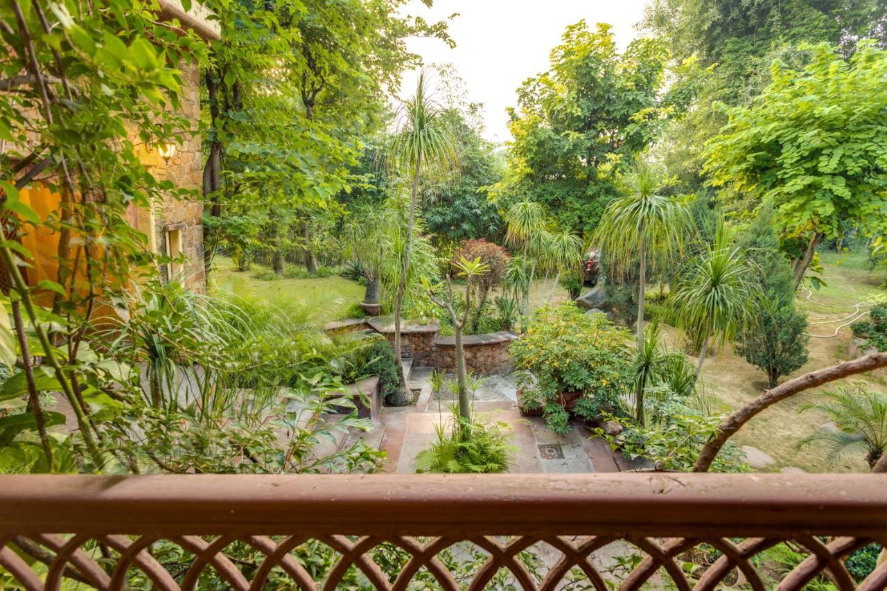 Hostie Chinar Haveli - Heritage Home With Pool, Gurgaon Exteriör bild