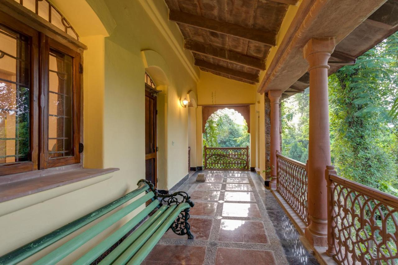Hostie Chinar Haveli - Heritage Home With Pool, Gurgaon Exteriör bild