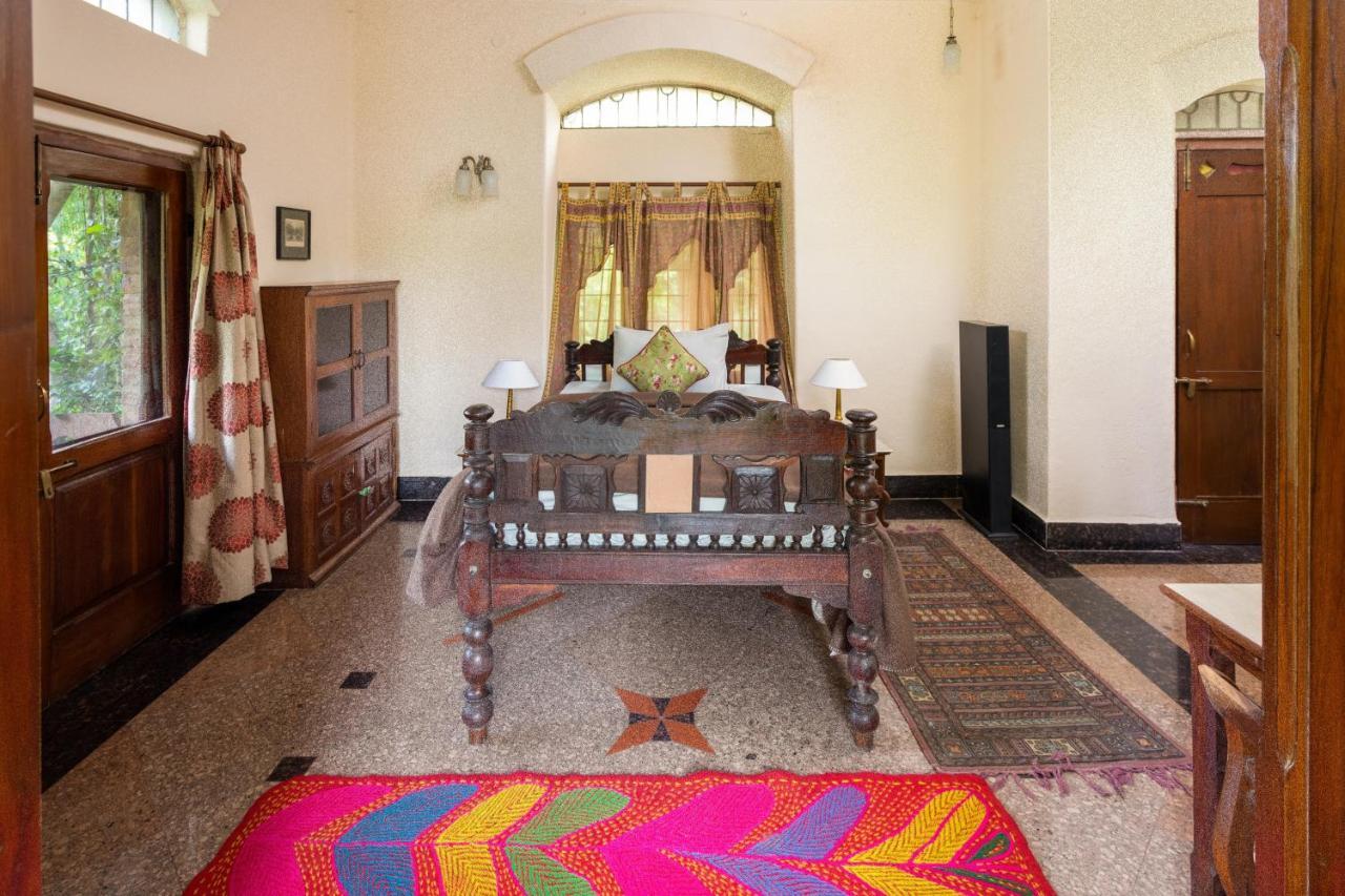 Hostie Chinar Haveli - Heritage Home With Pool, Gurgaon Exteriör bild