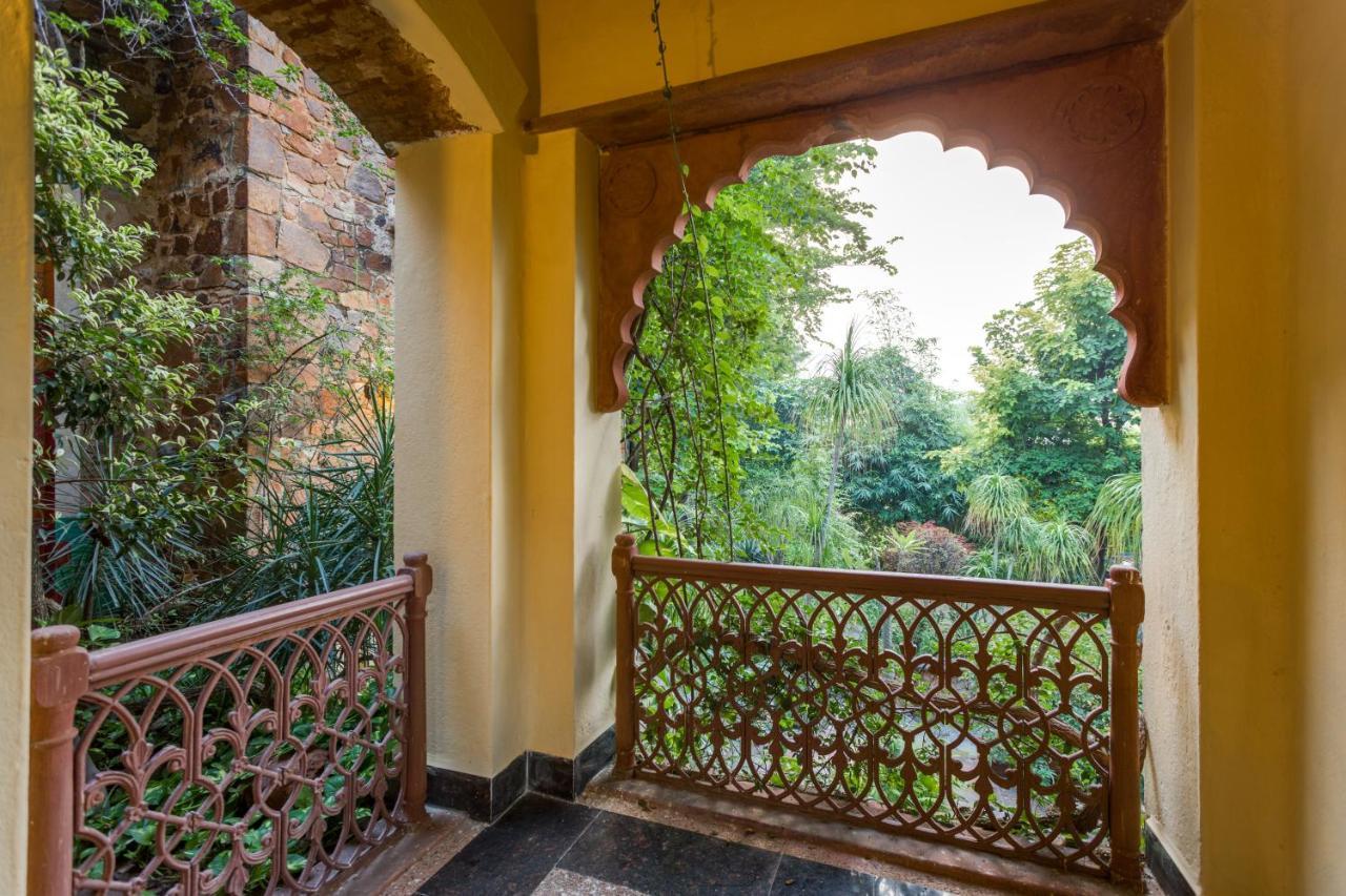 Hostie Chinar Haveli - Heritage Home With Pool, Gurgaon Exteriör bild
